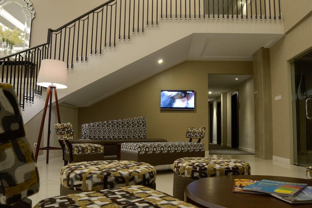 Tasneem Hotel Malioboro Yogyakarta Eksteriør billede