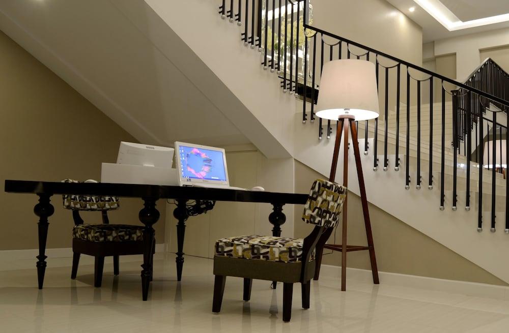 Tasneem Hotel Malioboro Yogyakarta Eksteriør billede