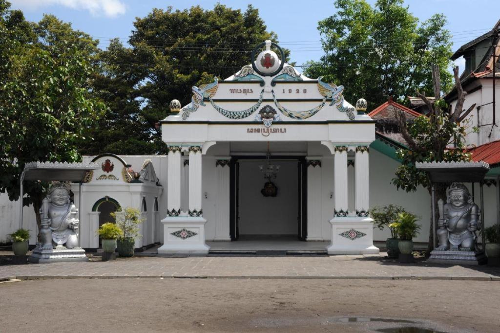 Tasneem Hotel Malioboro Yogyakarta Eksteriør billede