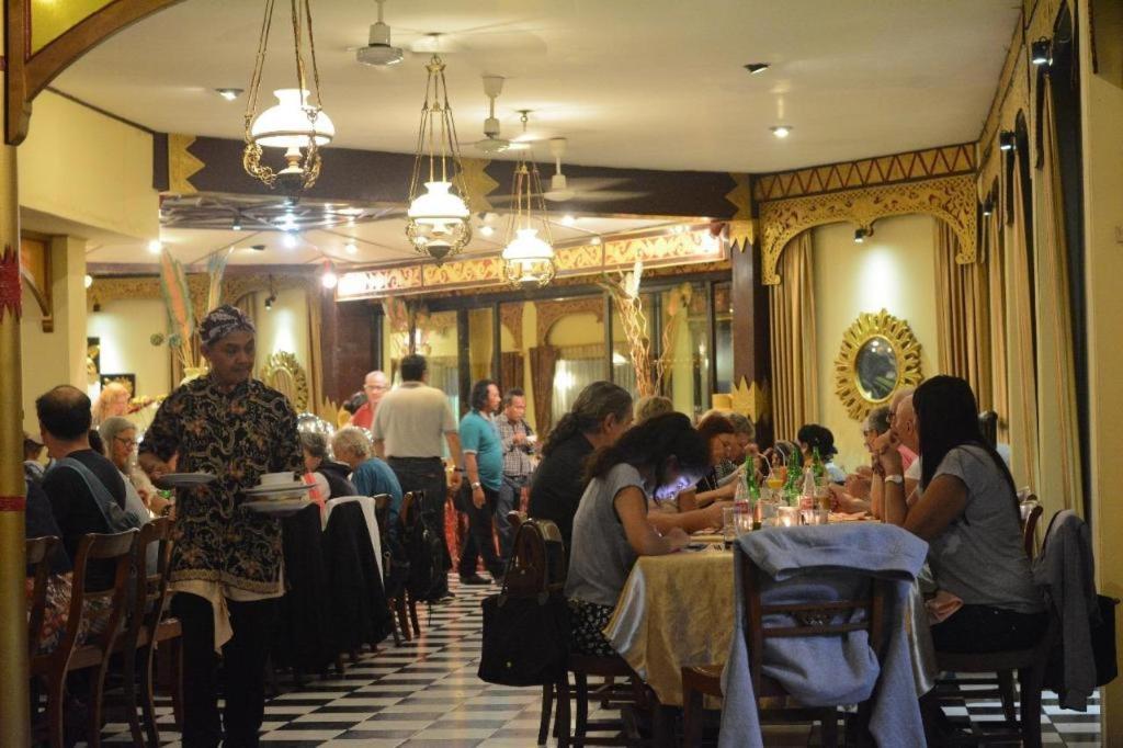 Tasneem Hotel Malioboro Yogyakarta Eksteriør billede