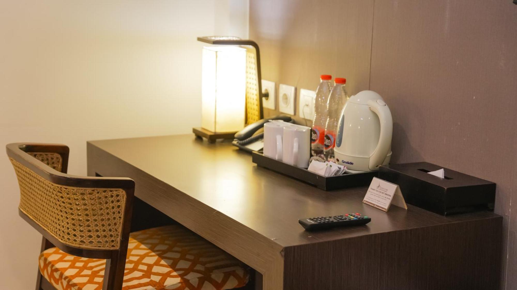 Tasneem Hotel Malioboro Yogyakarta Eksteriør billede